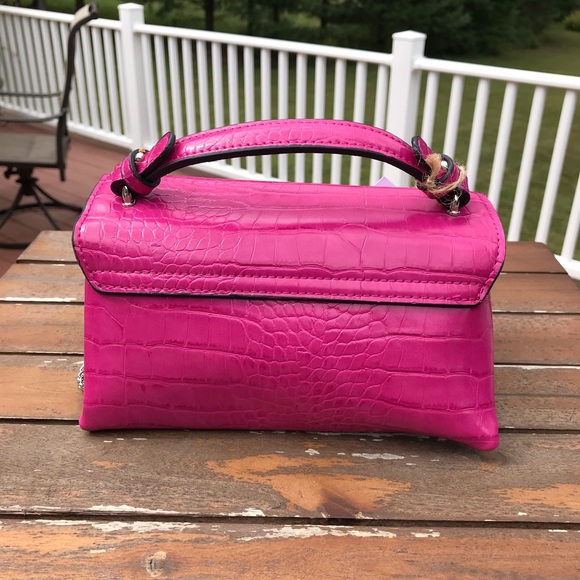 Expressions NYC Vegan Crossbody - Picture 3 of 6